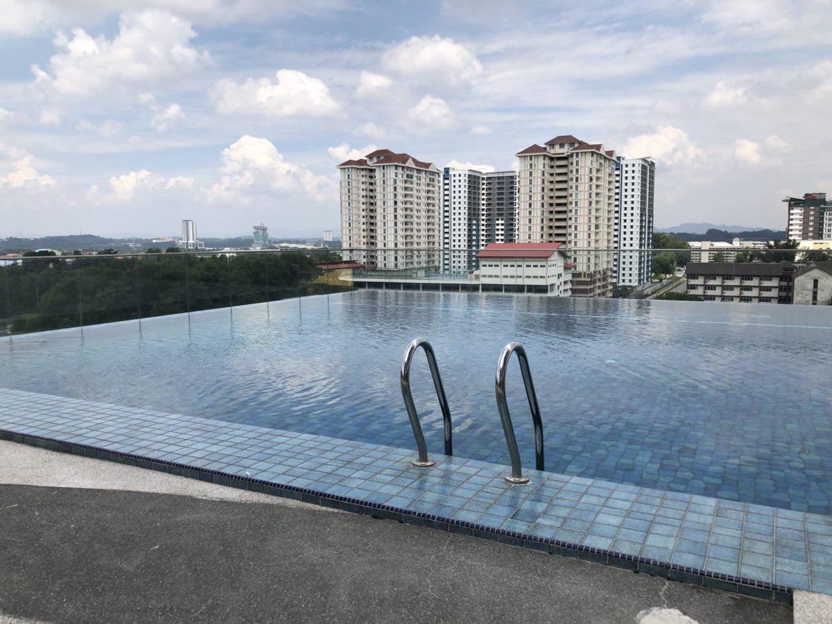 Yenni Duplex @ Decentrum, Kajang Серданг Экстерьер фото