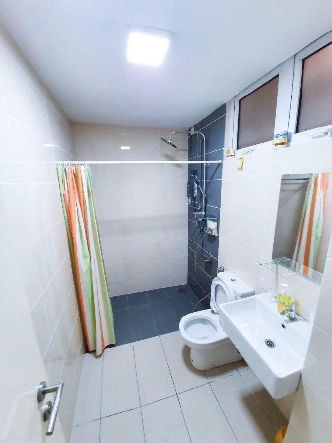 Yenni Duplex @ Decentrum, Kajang Серданг Экстерьер фото